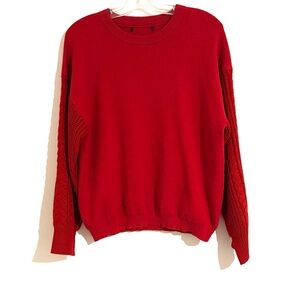 Women’s Size M Soft Gorgeous Red Knit Sweater